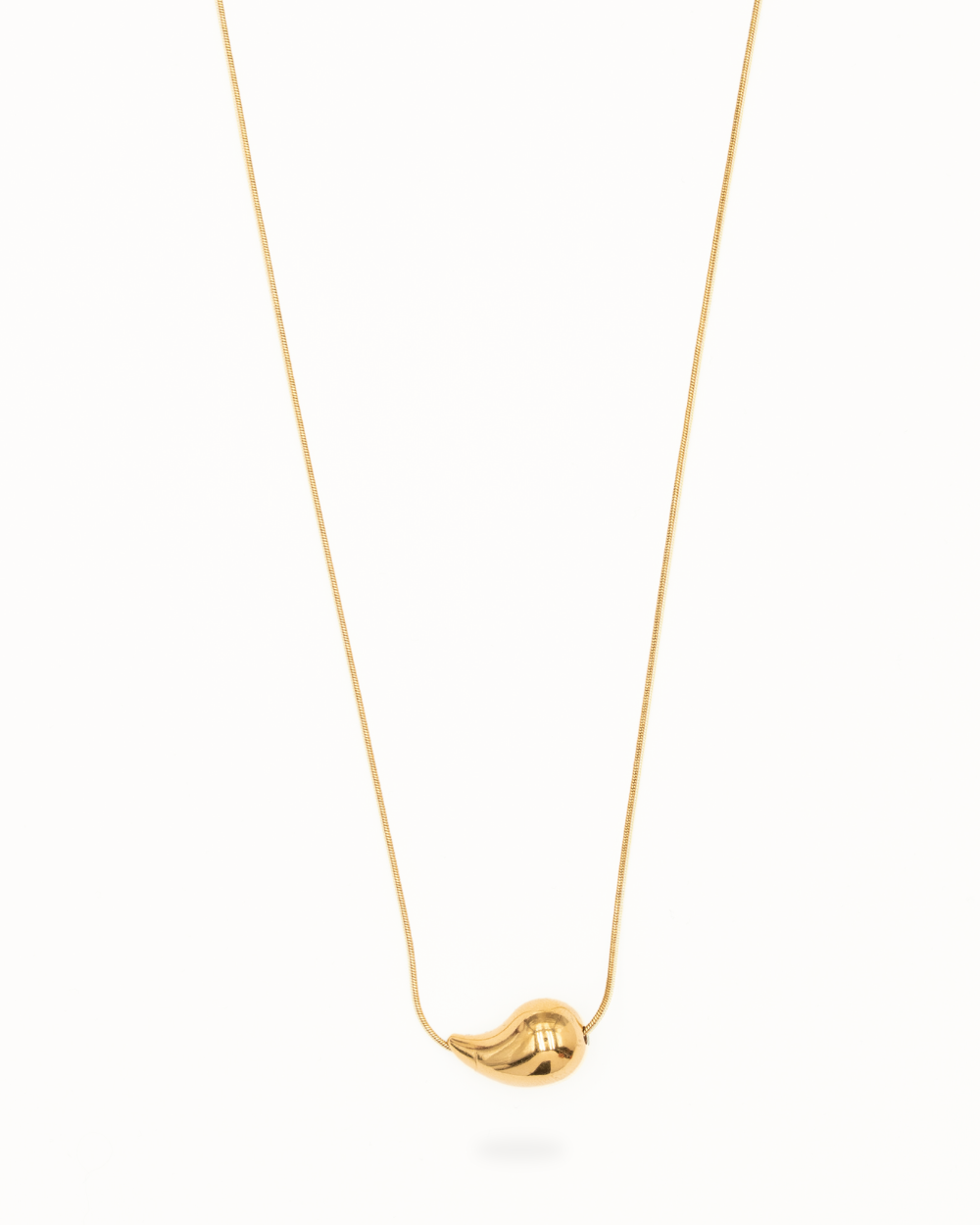Collier Laura